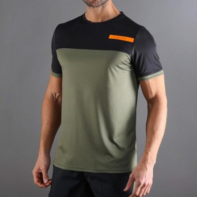 T-shirt Endless Alpha II zwart army