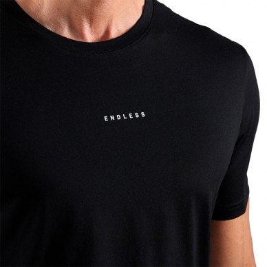 Endless Beyond zwart T-shirt