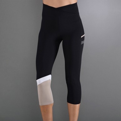 Endless Line Pocket HW 7/8 zwarte delave leggings