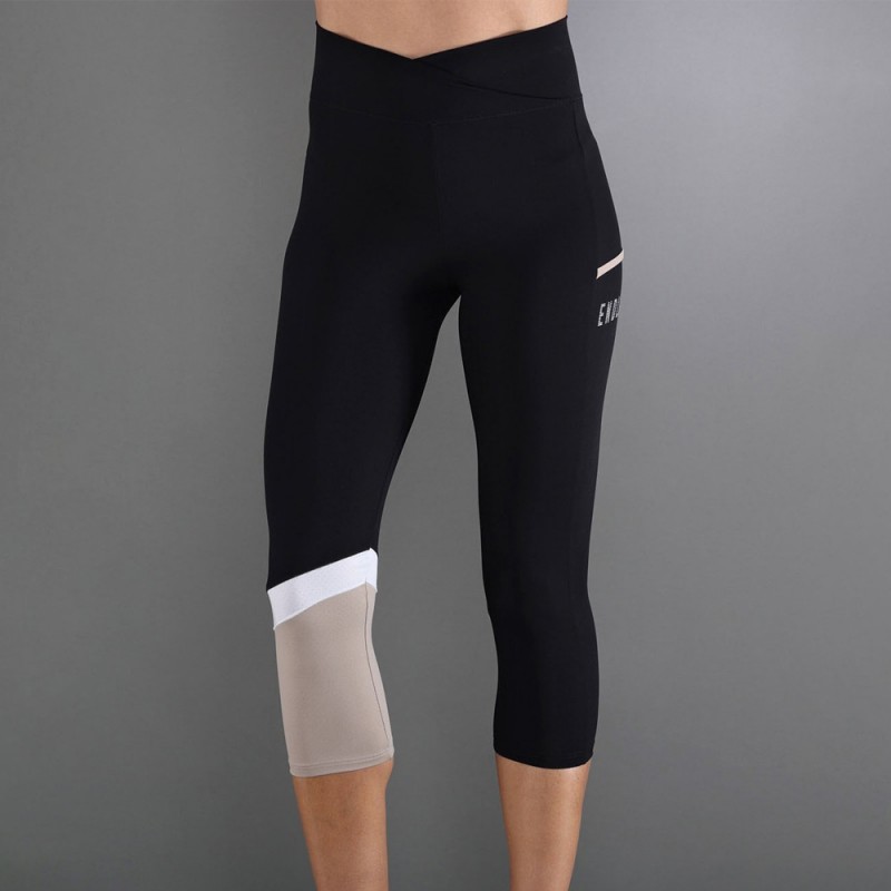 Endless Line Pocket HW 7/8 zwarte delave leggings